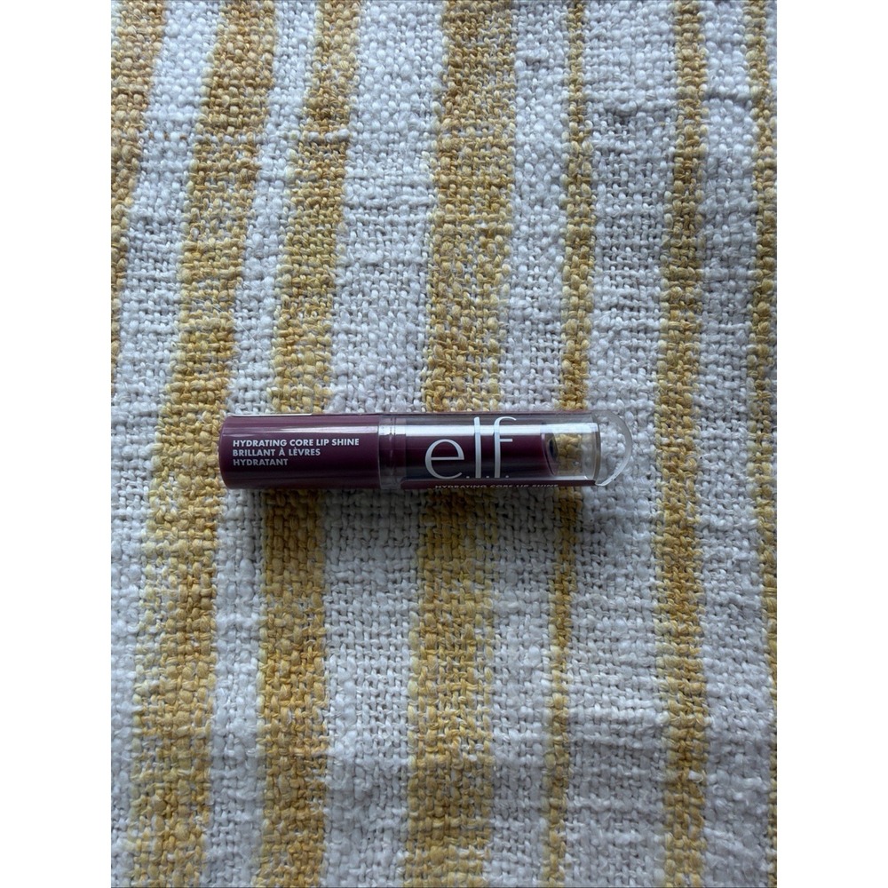 NEWe.l.f. Hydrating Core Lip Shine, Conditioning Nourishing Lip Balm, Delightful